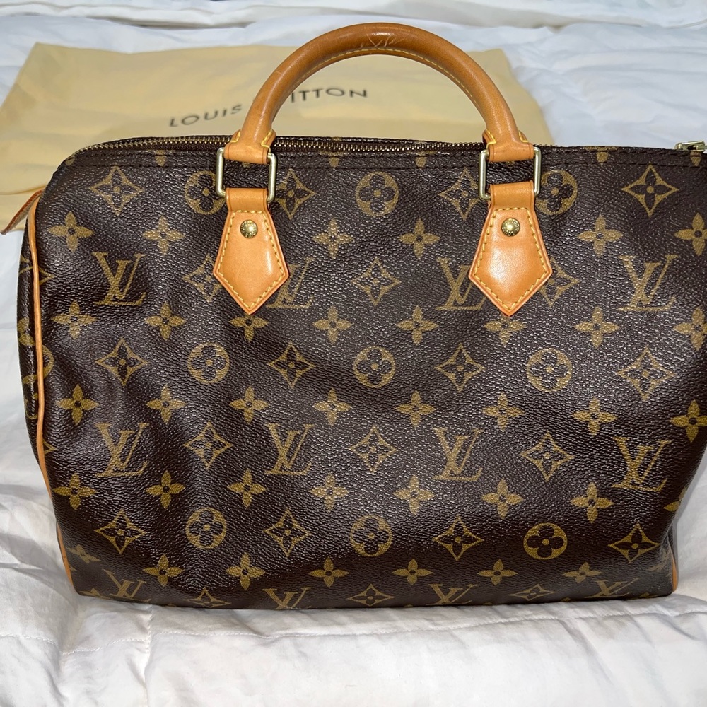 Louis Vuitton Speedy 30